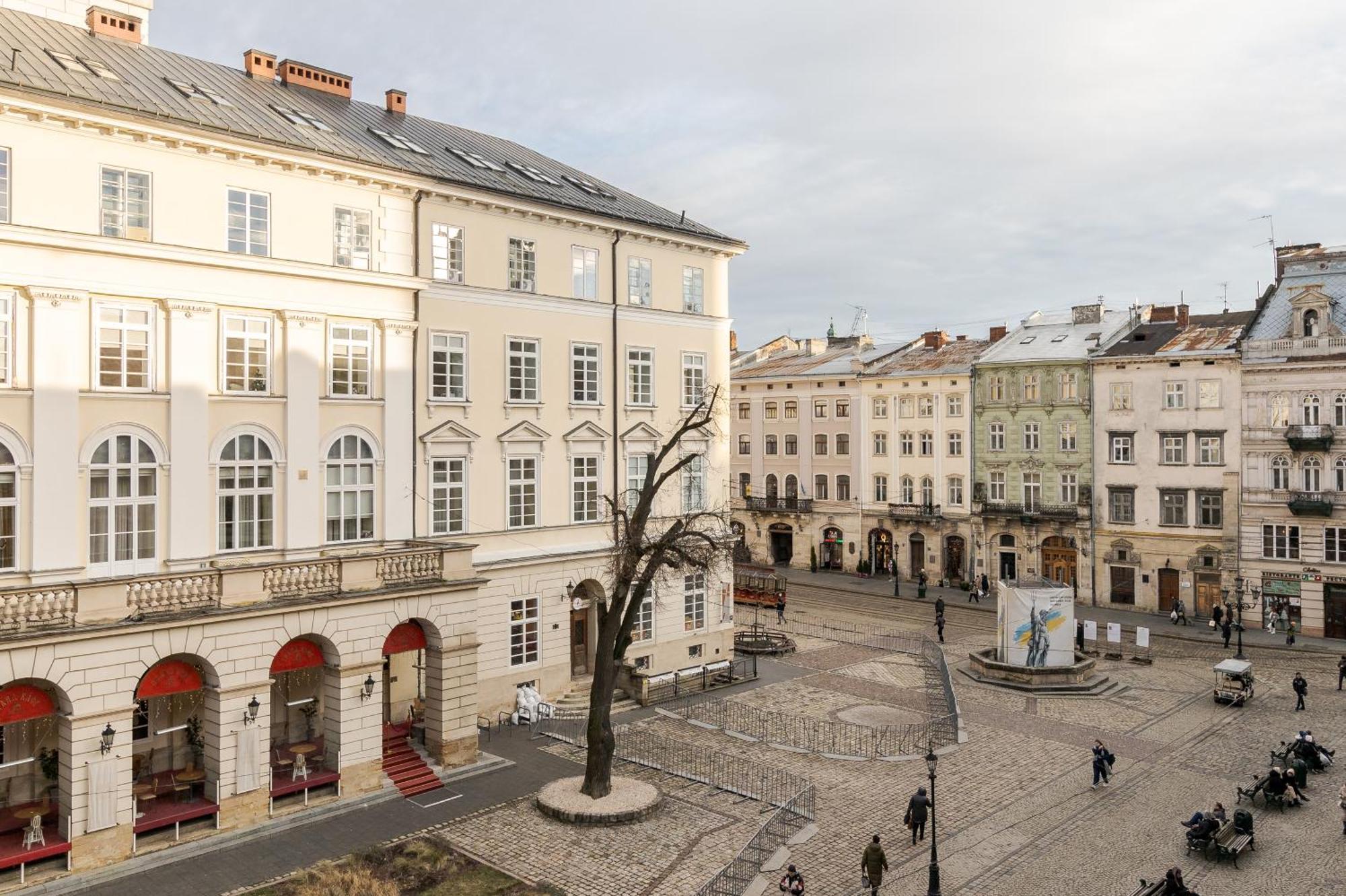 Inshiapartments On Rynok Square Львів Екстер'єр фото